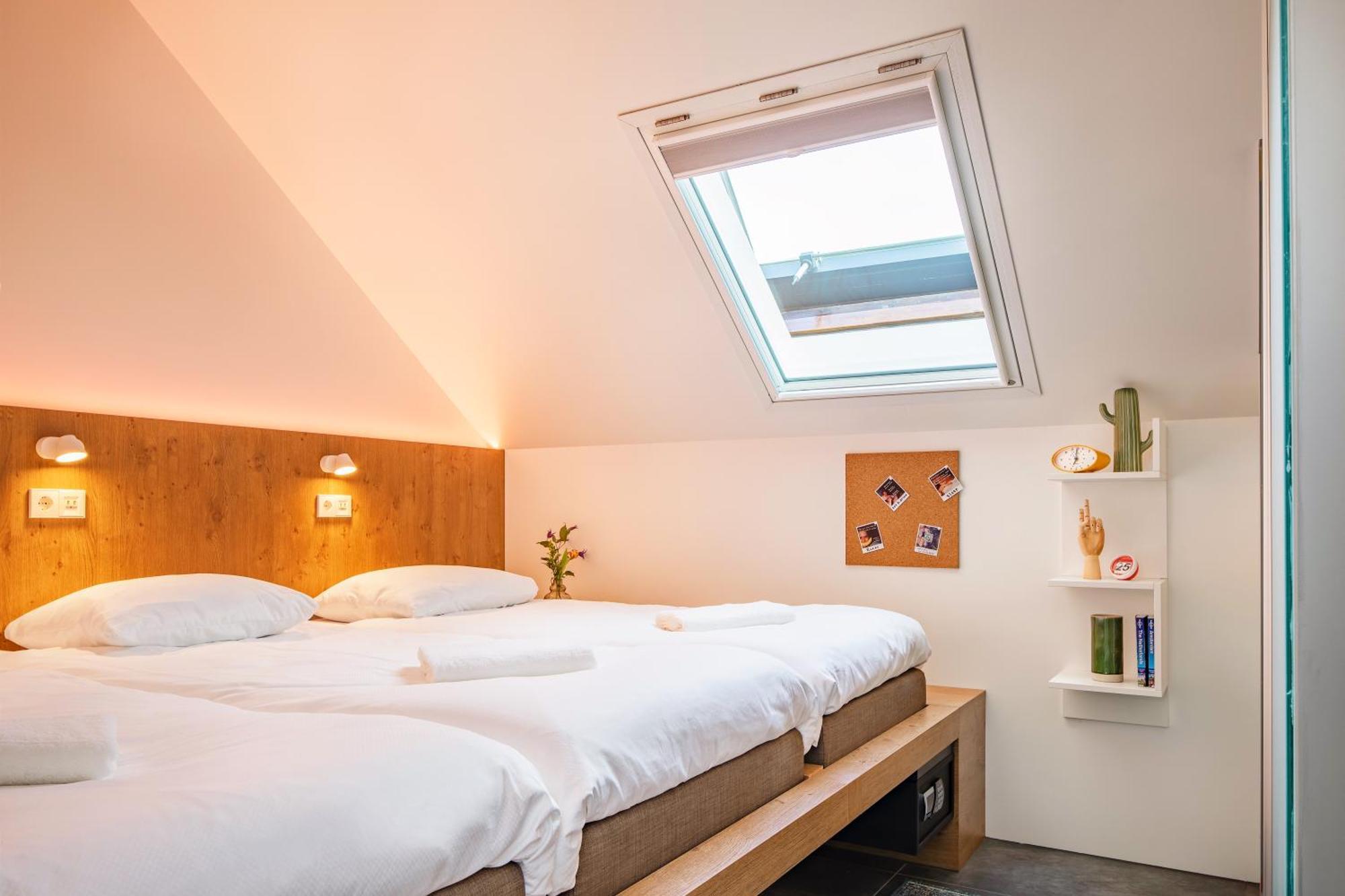 Bunk Hostel Amsterdam Esterno foto